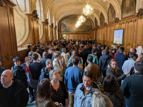 PXL 20250425 083723641.MP 