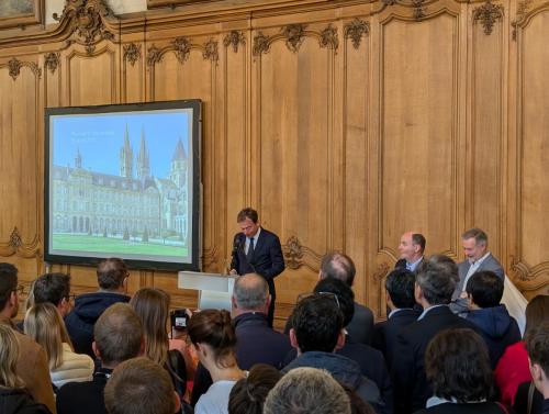 PXL 20250425 084709446.MP 